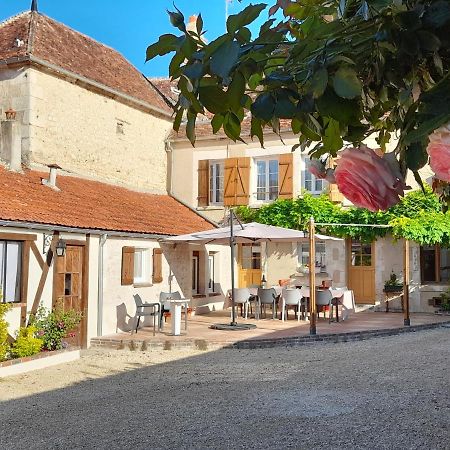 Aux Sources De Ouanne Bed & Breakfast Luaran gambar