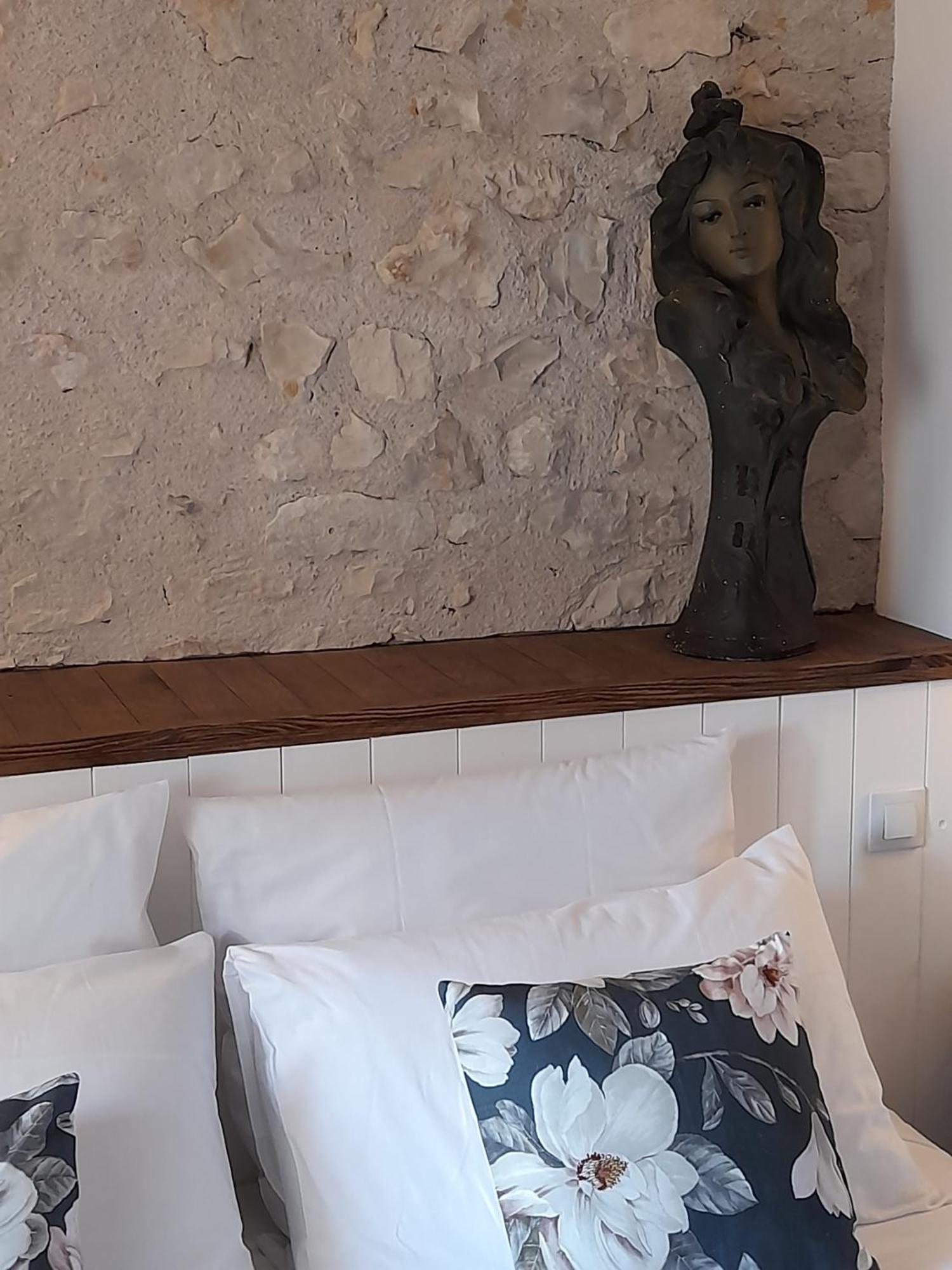 Aux Sources De Ouanne Bed & Breakfast Luaran gambar